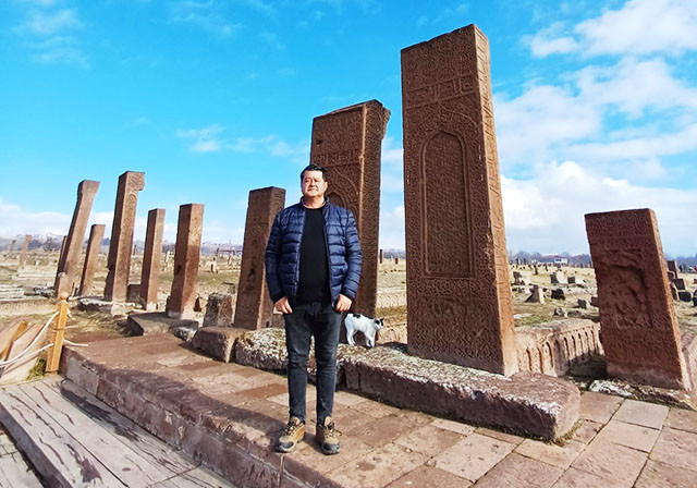 Ahlat'ın Tarihi Hazinesi: Selçuklu Meydan Mezarlığı