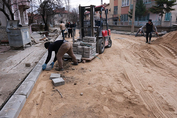 Akşehir’de üst yapı çalışmaları devam ediyor!