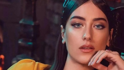 Hazal Kaya, zayıflama sırrını açıkladı