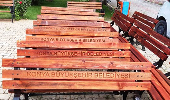 Meslek Yüksek Okuluna büyük şehir belediyesi 30 bank gönderdi