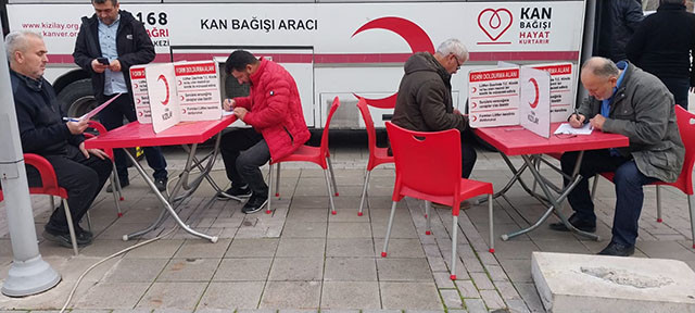 Türk Kızılayı kan bağış kampanyası